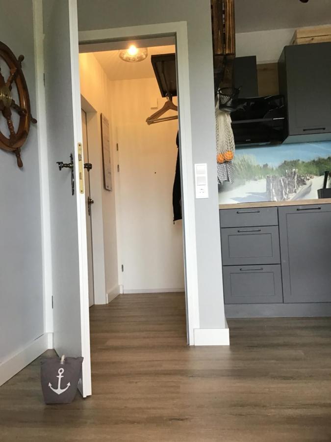 Liebevoll Eingerichtete Ferienwohnung Luettje Koje Dornum Kültér fotó